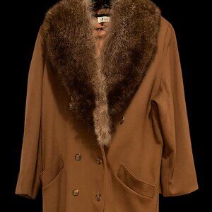 Beau Breed Vintage Wool Coat with Fur Collar – Full Length – Size 16